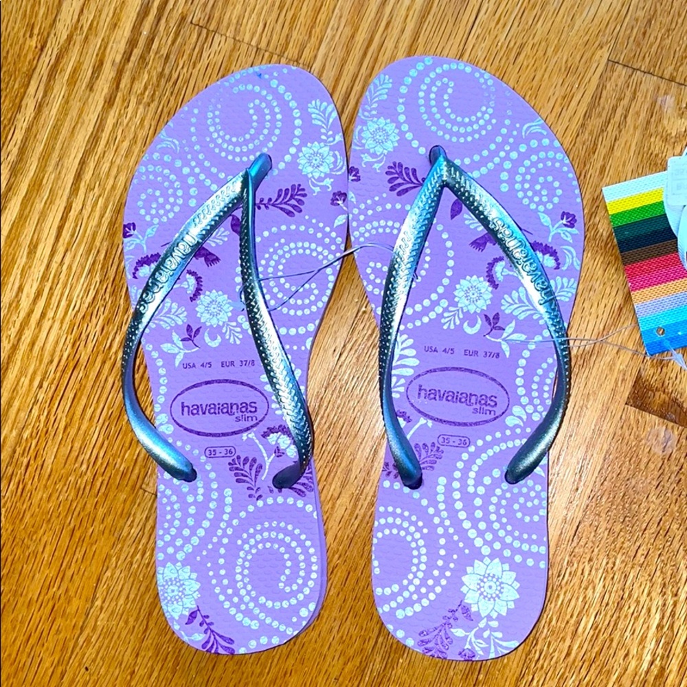 Havaianas brand new in purple size 7!